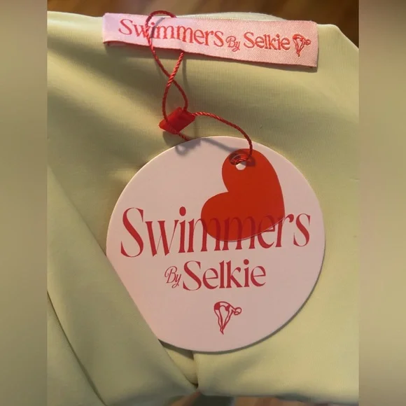 The Blonde Floral Cannes one piece swimsuit; 1X - Picture 8 of 11